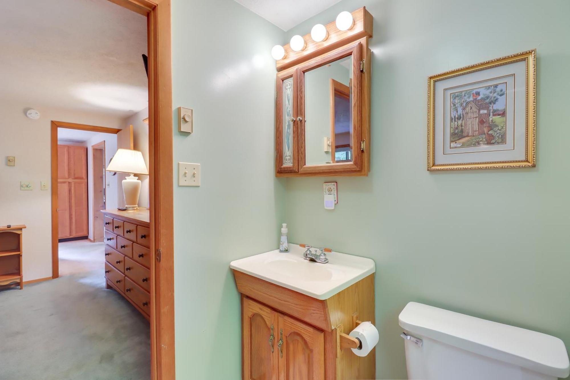 Holiday home Spacious Pocono With Community Amenities!