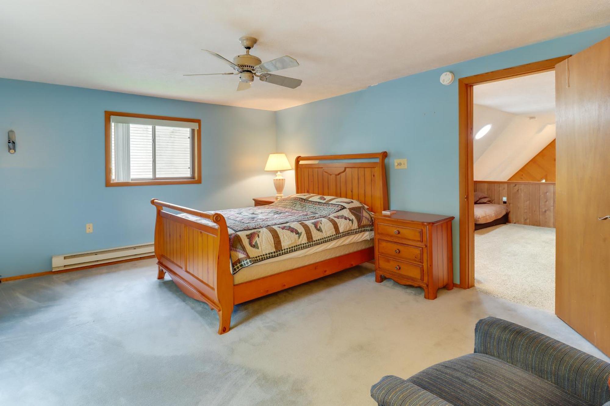 Spacious Pocono With Community Amenities! Holiday home