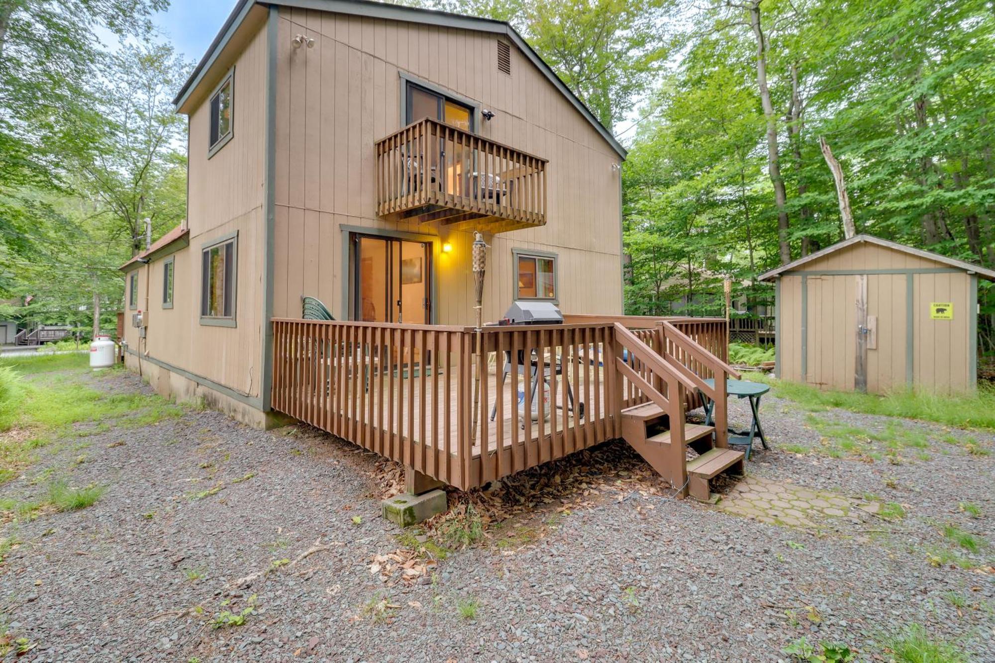 Holiday home Spacious Pocono With Community Amenities! *